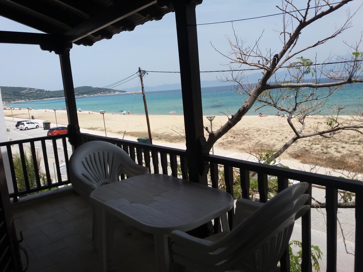 House Kosmas On The Beach Sarti Eksteriør bilde